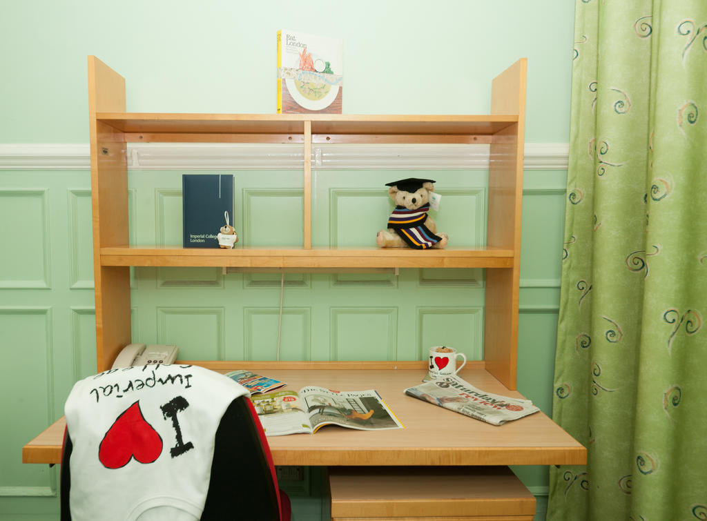 Evelyn Gardens Hostel London Room photo